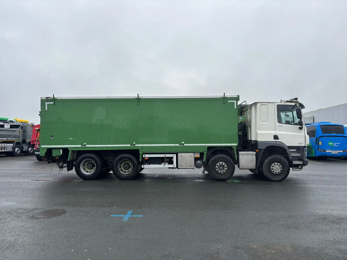 DAF CF440 8X4 - Image 4