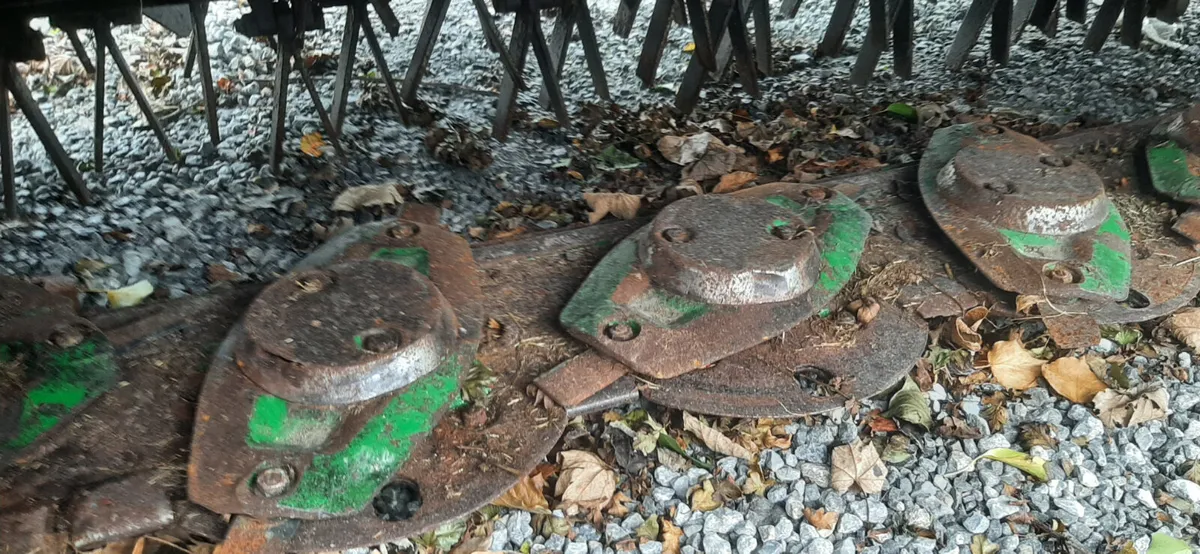 John Deere 331 Rear Mounted Mower - Image 3