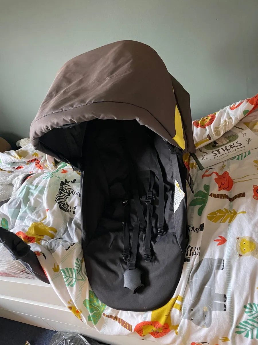 Mountain Buggy Terrain, with Carrycot & more! - Image 2