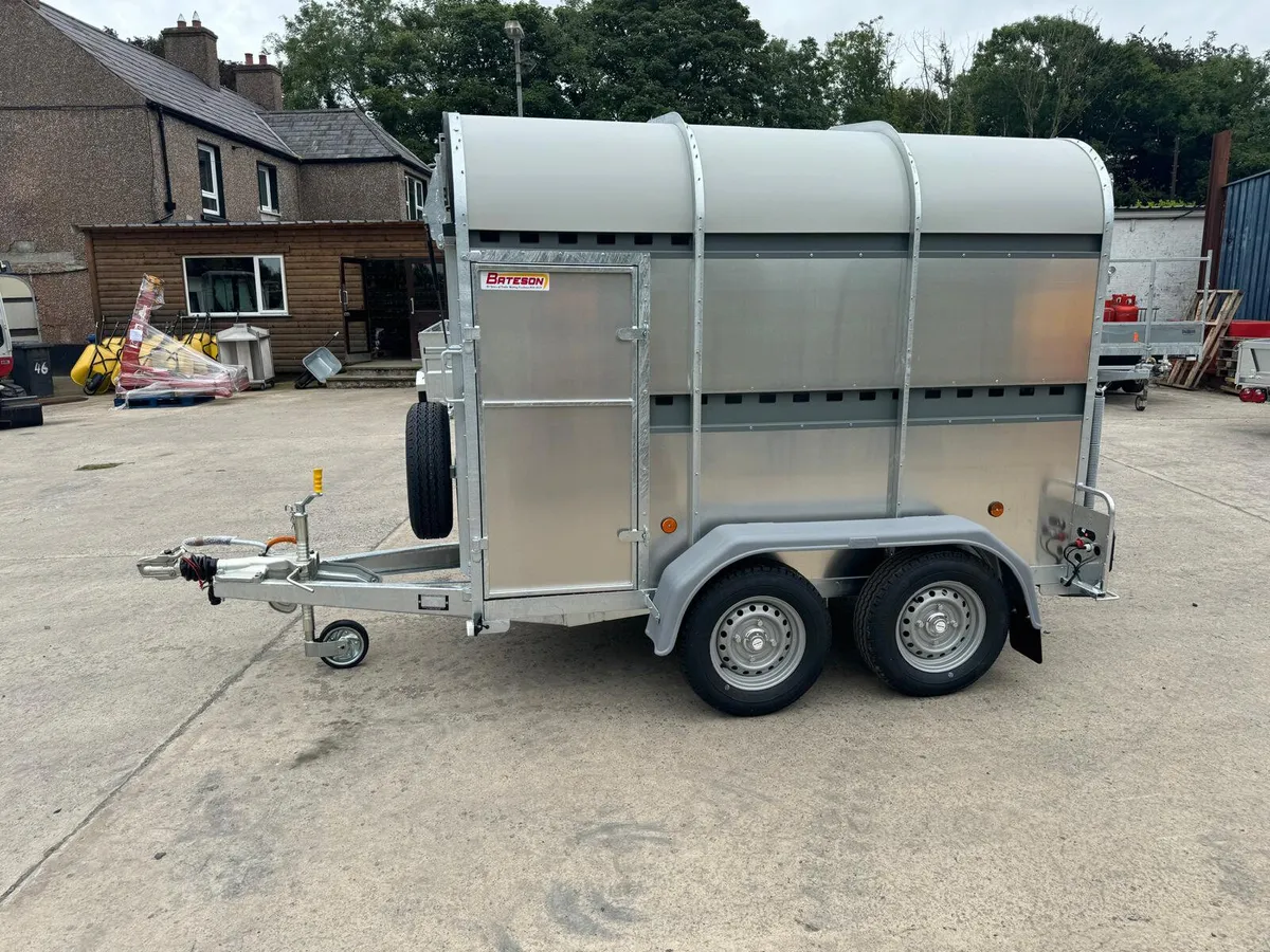 New Bateson 30LT 8’ x 5’ Livestock Trailer - Image 3