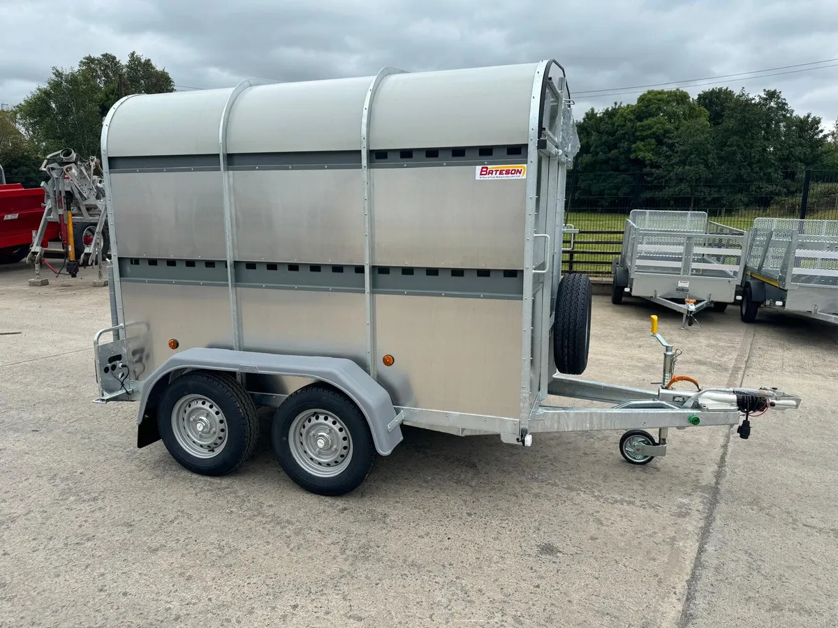 New Bateson 30LT 8’ x 5’ Livestock Trailer - Image 2