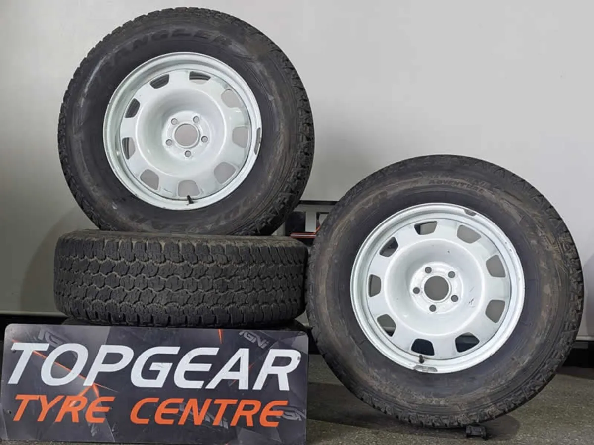 18" Genuine Land Rover Defender White Steel Wheels - Image 1