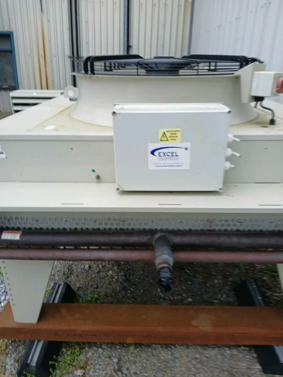 Condenser and compressors - Image 2