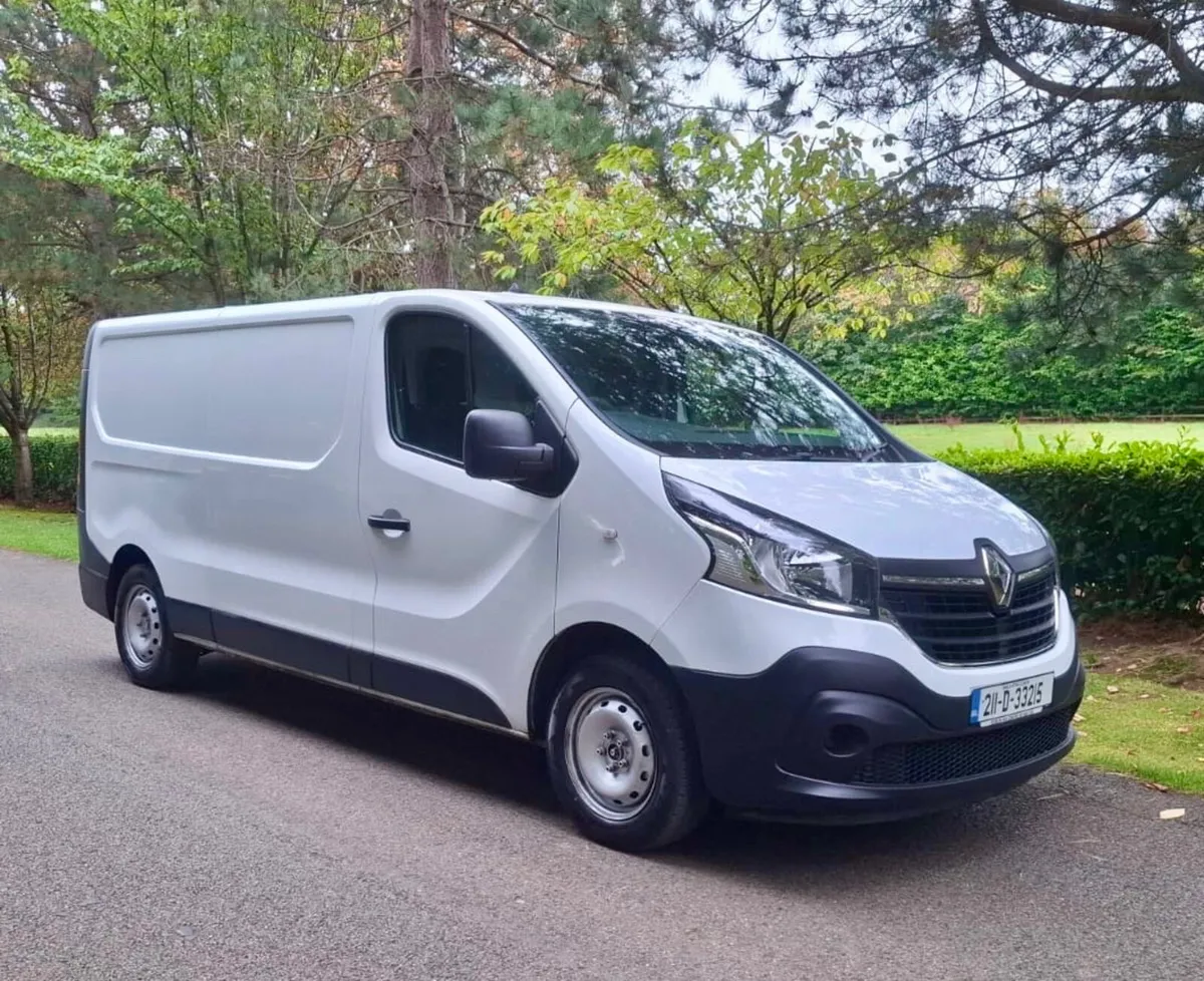 Renault Trafic 2021 DOE 10/26 - Image 4