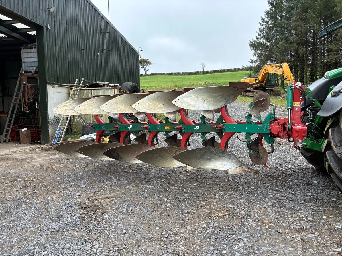 Kvernland plough - Image 1