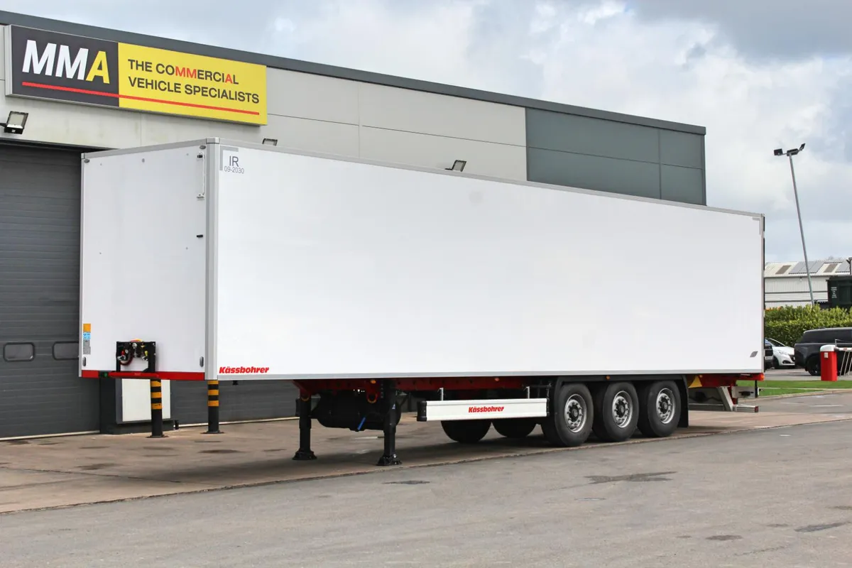 2025 KÄSSBOHRER 3 AXLE FRIDGE TRAILER - Image 1