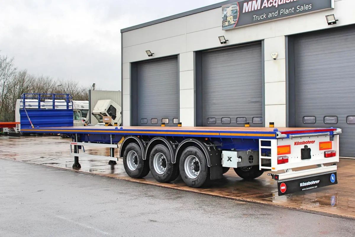 2025 KÄSSBOHRER SPW SR 3 AXLE PSK FLATBED TRAILER - Image 4