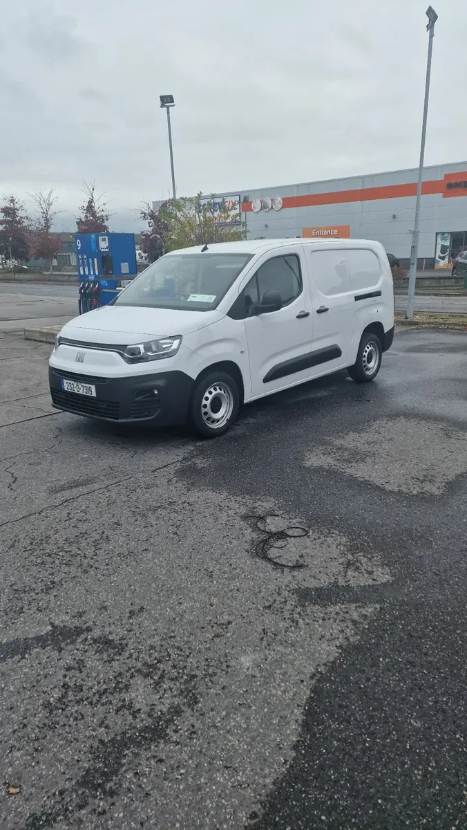 Fiat Doblo 2023 - Image 3
