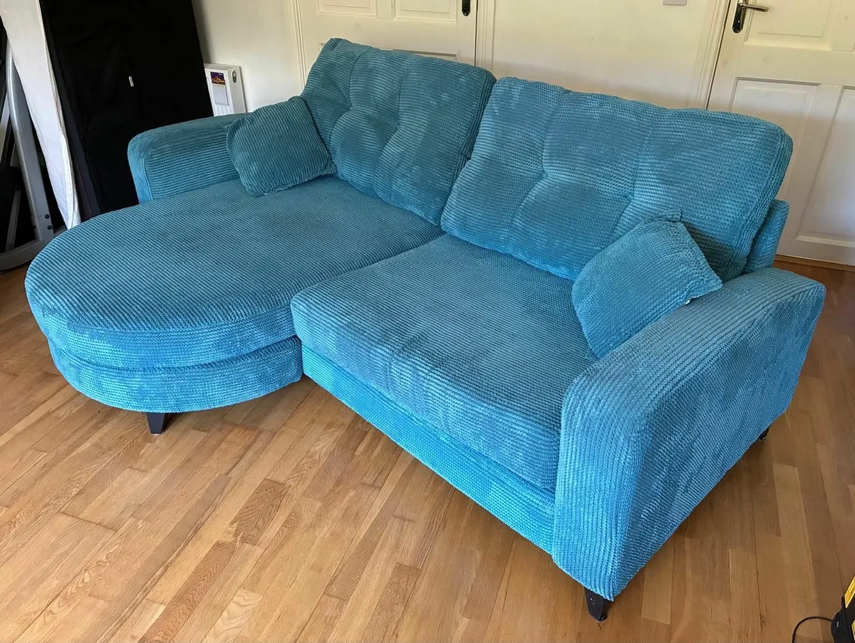 Sofa - Image 3