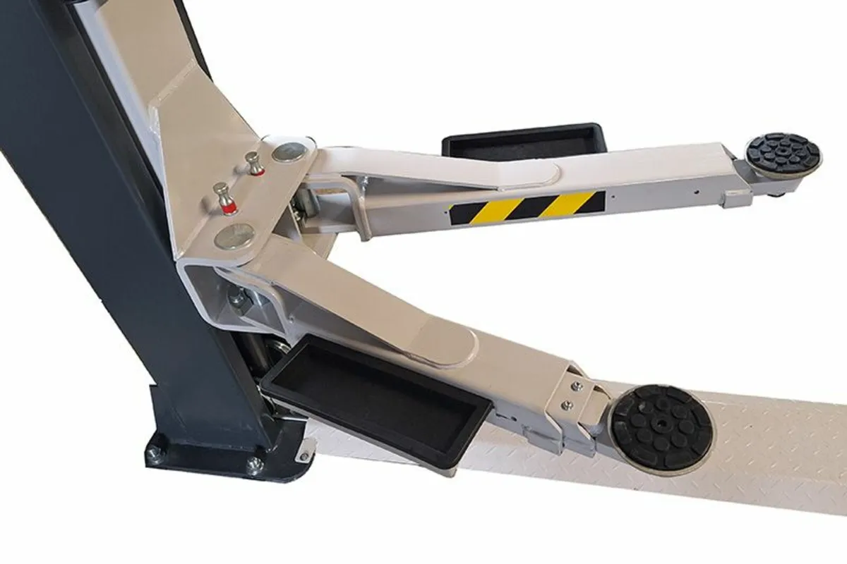 2 Post Car Lift 4 ton - Image 4
