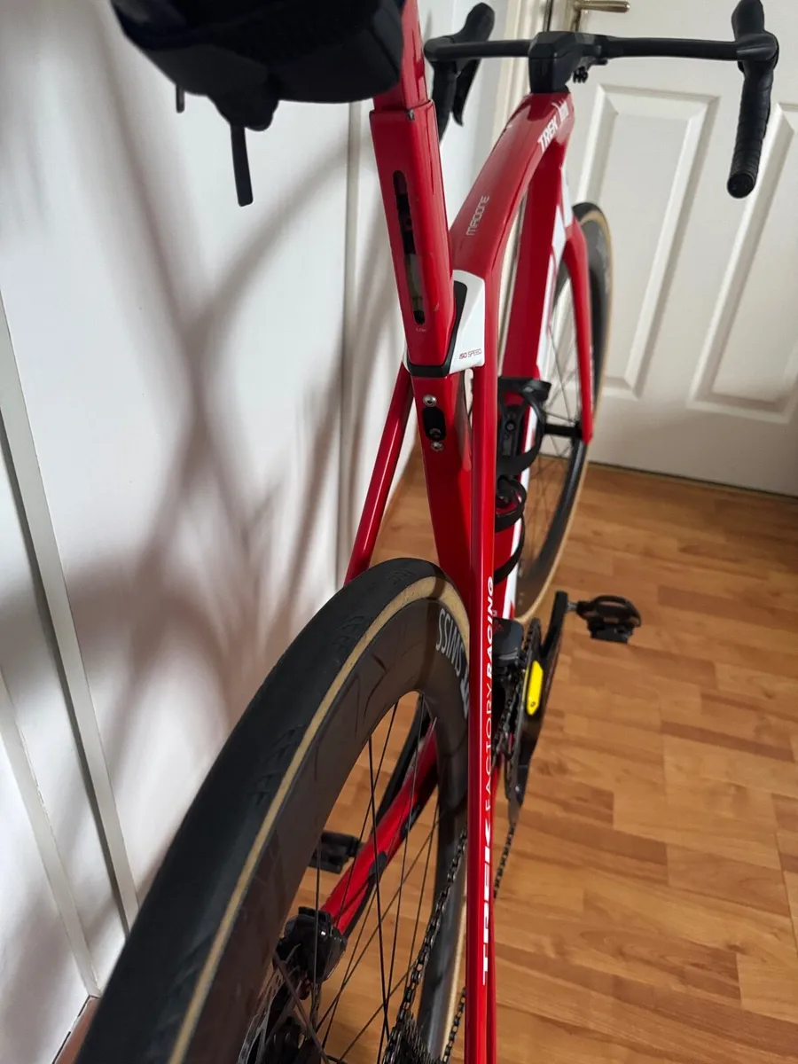 Trek Madone SLR - Image 4