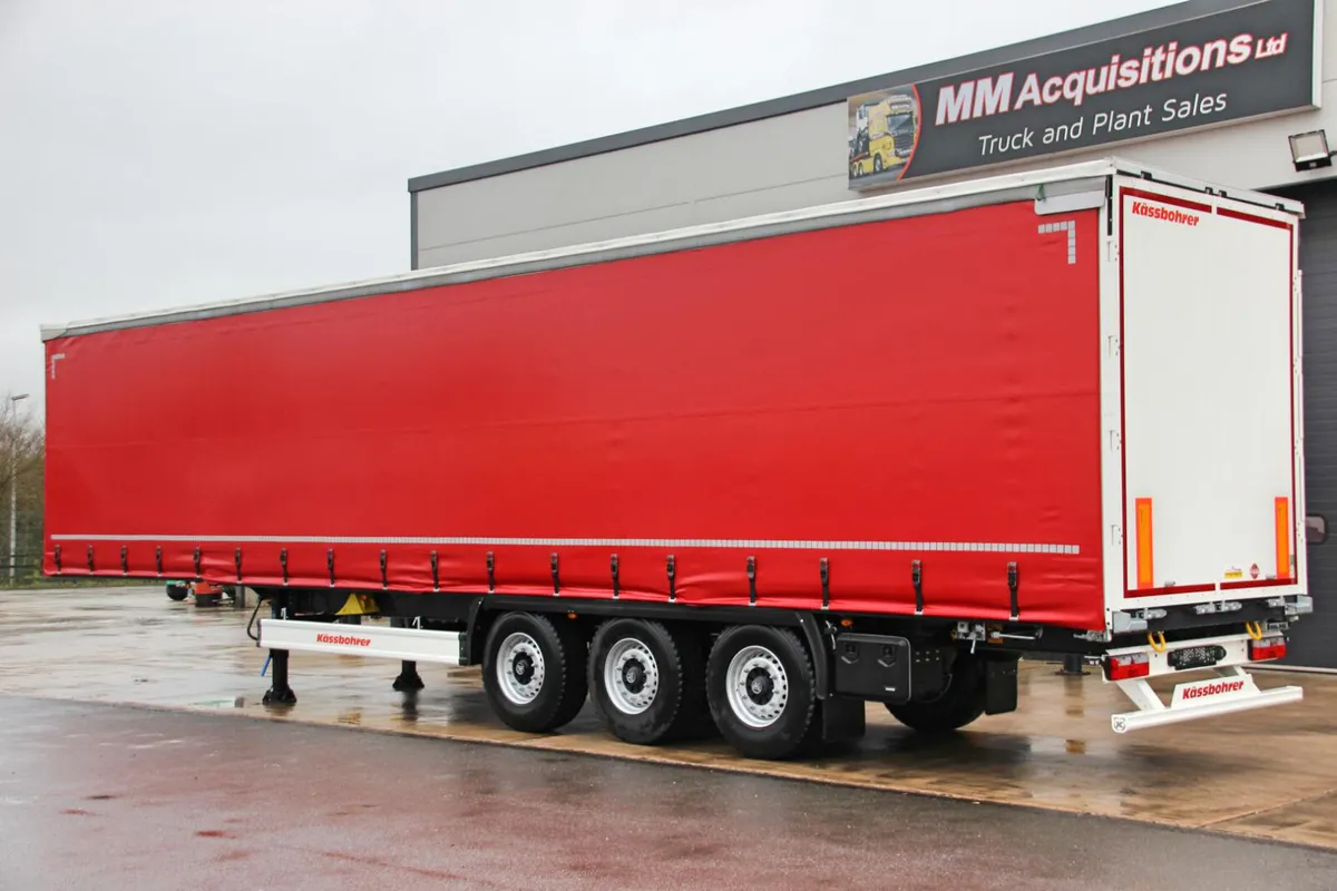 2025 KÄSSBOHRER 3 AXLE EUROLINER CURTAINSIDER - Image 4