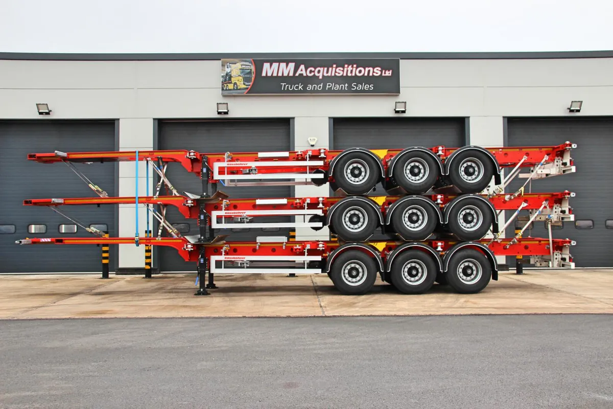 2025 KÄSSBOHRER TRI AXLE SKELETAL TRAILER - Image 3
