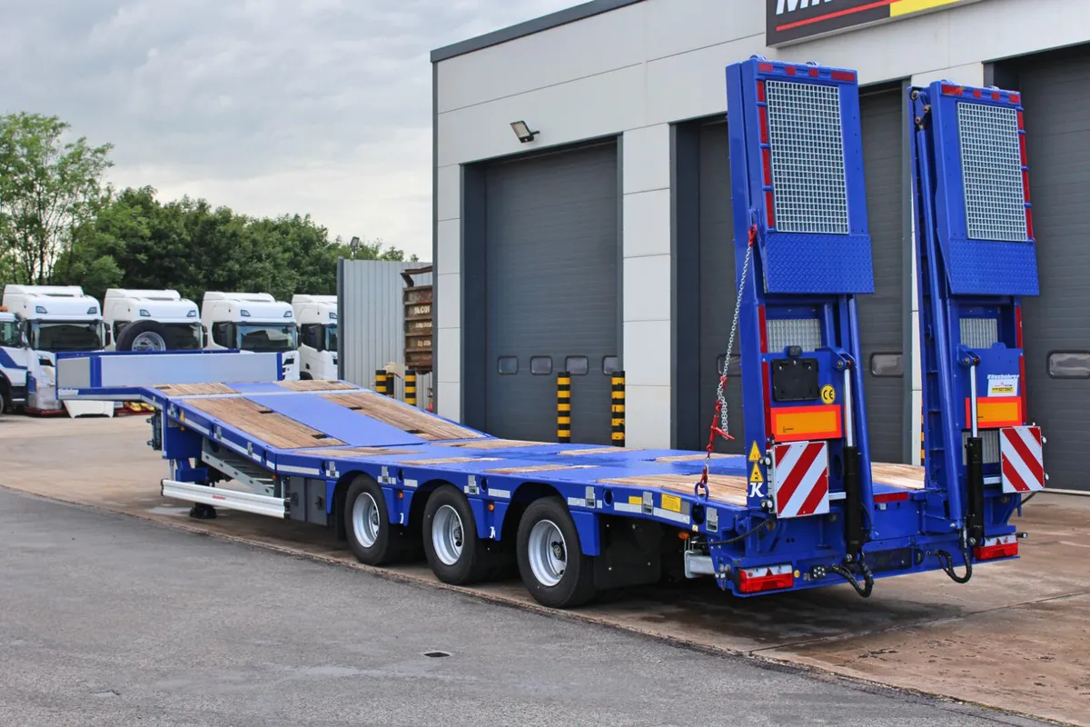2025 KÄSSBOHRER HYDRAULIC GOOSENECK LOW LOADER - Image 4