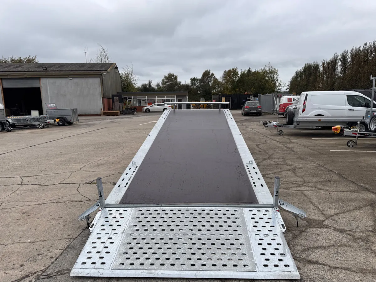 New Nugent 18x6’7 Tiltbed - Image 2