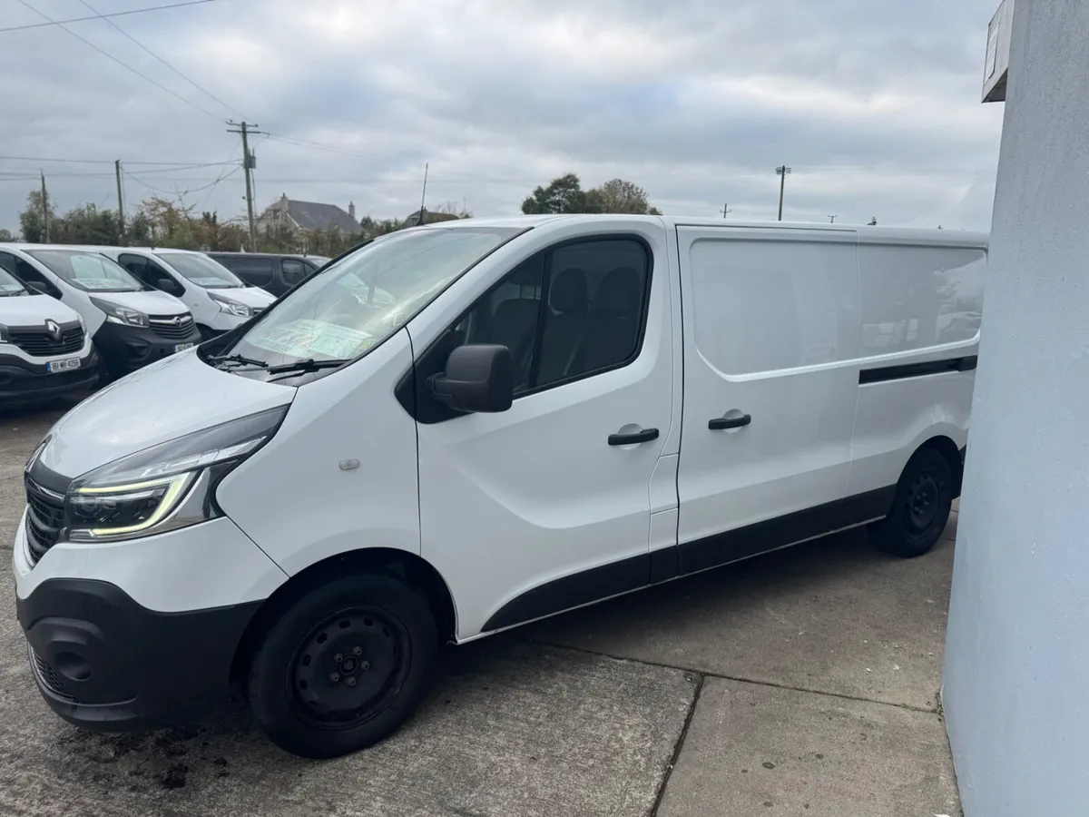 Renault Trafic 2021 - Image 3