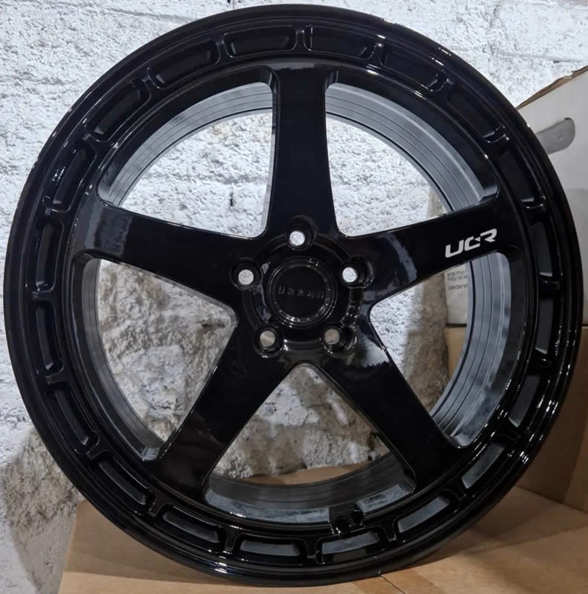 19" Urban UCR Alloy Wheels - Suitable for VW Golf - Image 1