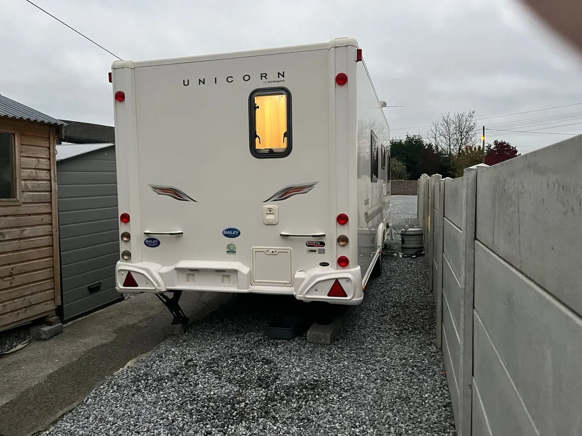 2012 Bailey unicorn - Image 3