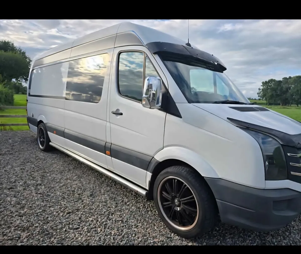 VW Crafter Campervan - Image 3