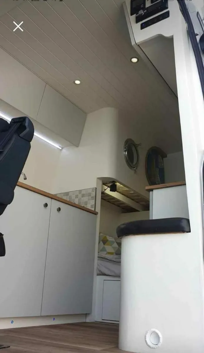 VW Crafter Campervan - Image 4
