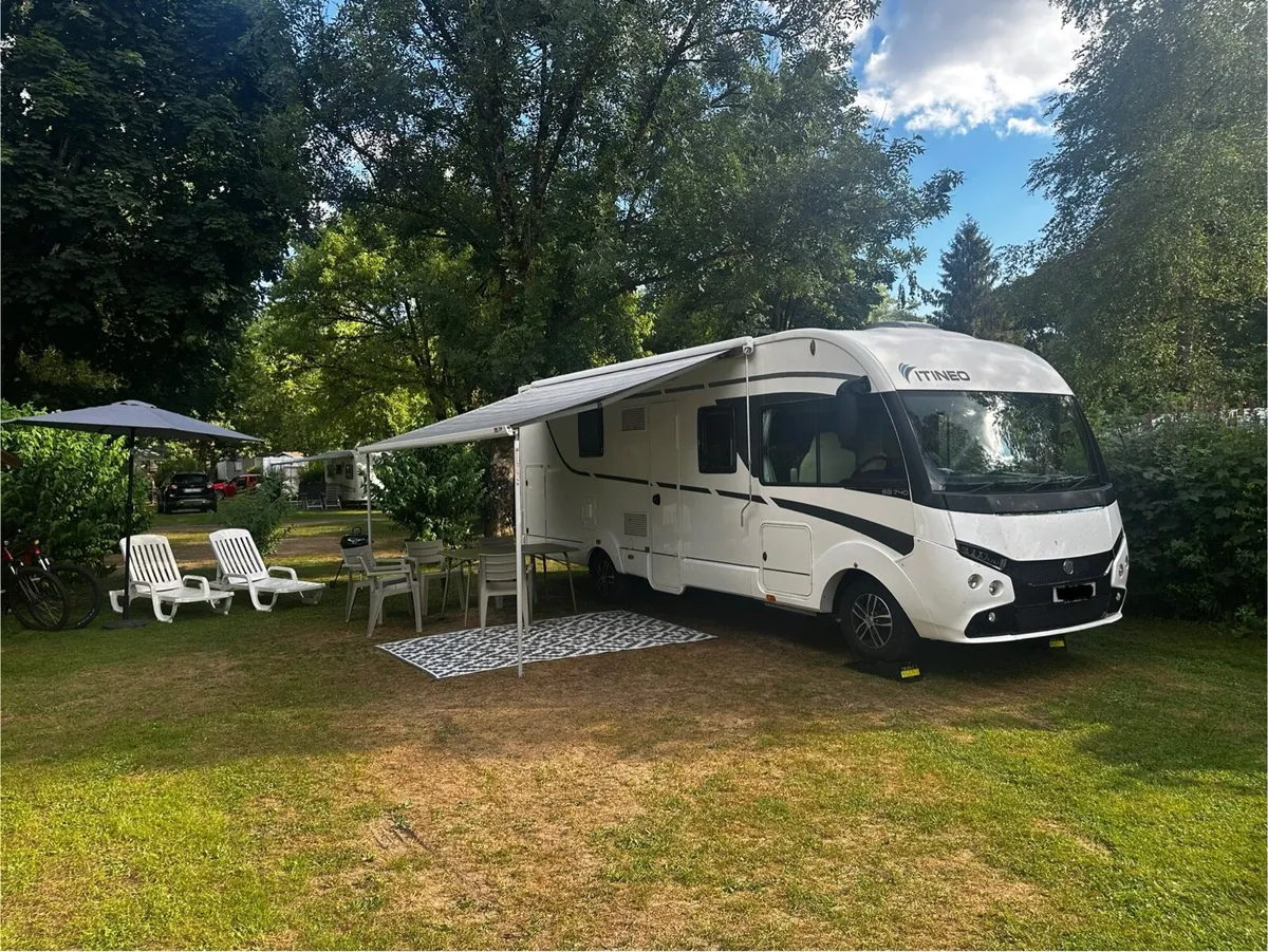 Motorhome - Image 2