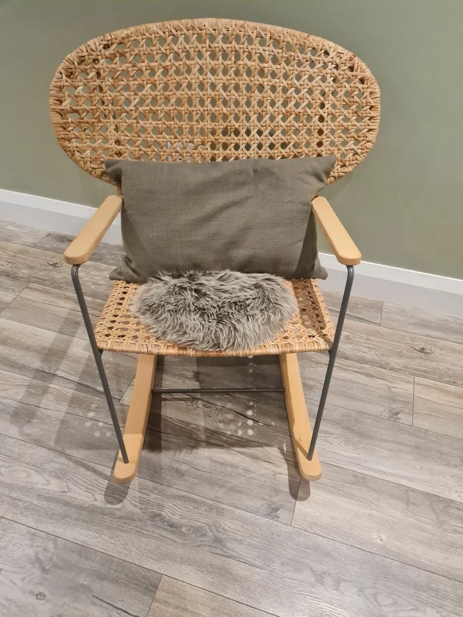 ROCKING CHAIRS - Image 3