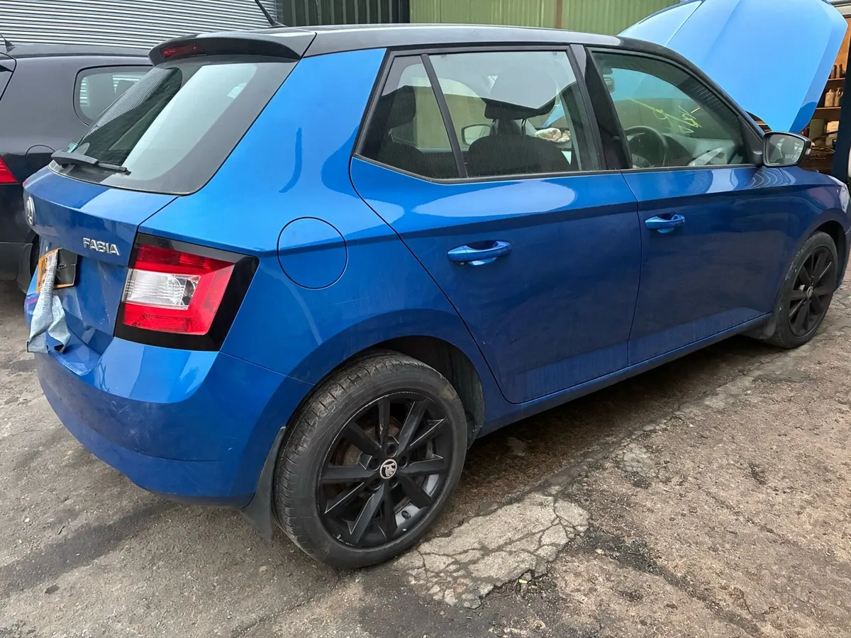 2018 Skoda Fabia 1.0 parts/breaking - Image 3