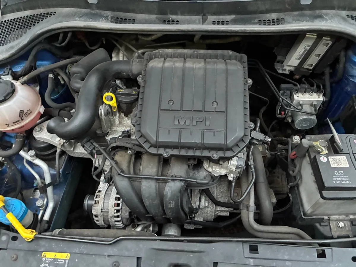 2018 Skoda Fabia 1.0 parts/breaking - Image 4