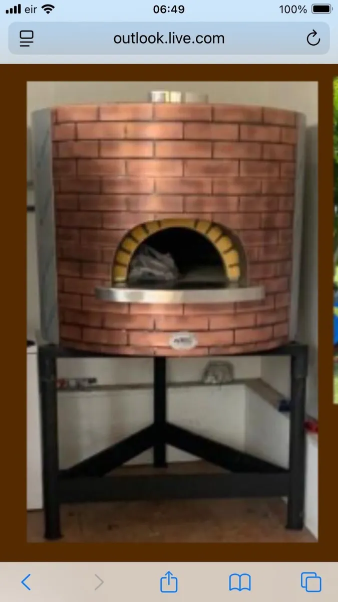 Ambrogi Wood Fire Pizza Oven - Image 2