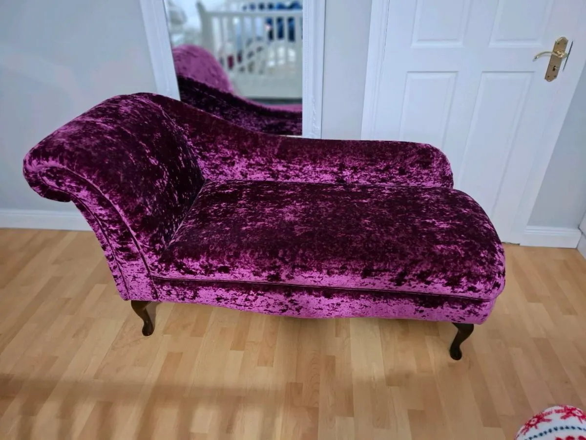 Chaise lounge - Image 1