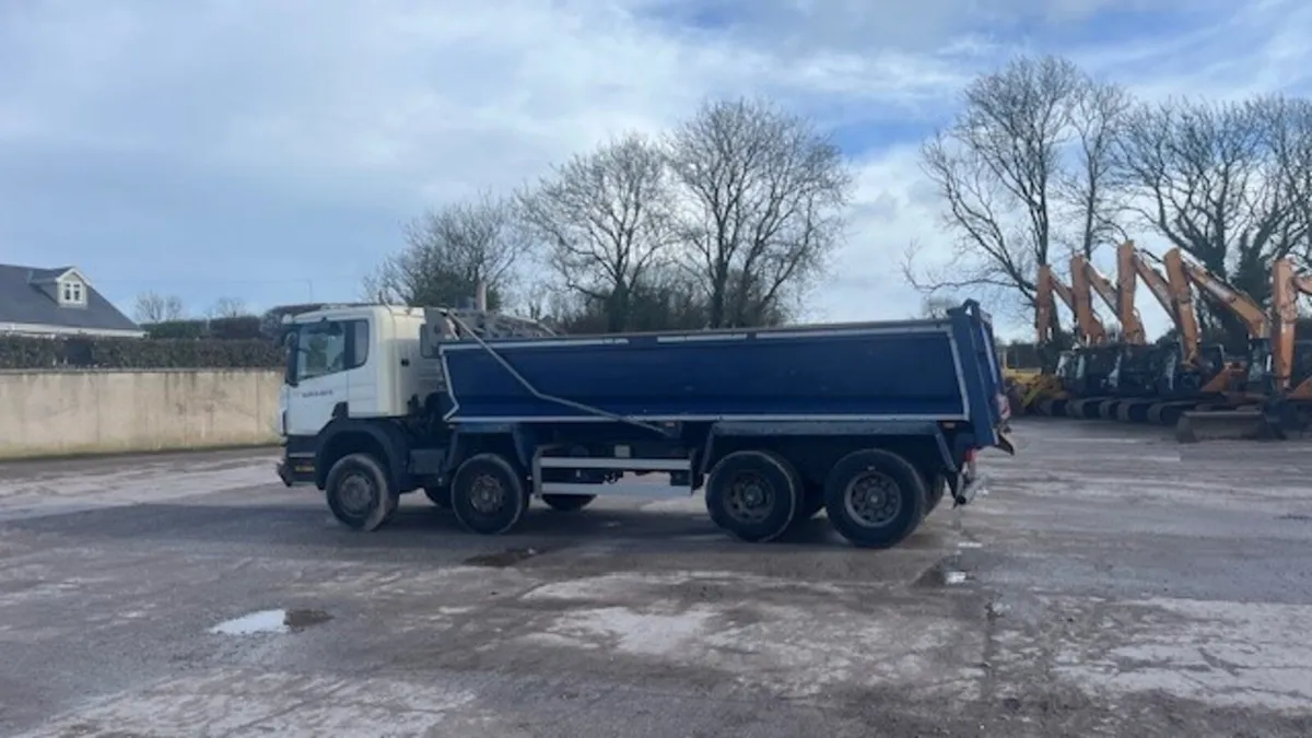 2015 Scania 410 - Image 1