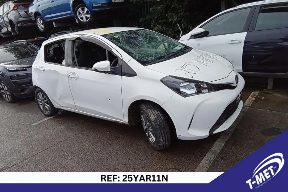 2016 TOYOTA YARIS BREAKING FOR PARTS - Image 1