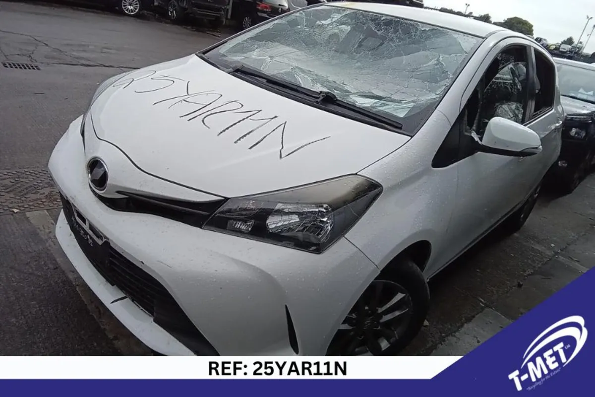 2016 TOYOTA YARIS BREAKING FOR PARTS - Image 3