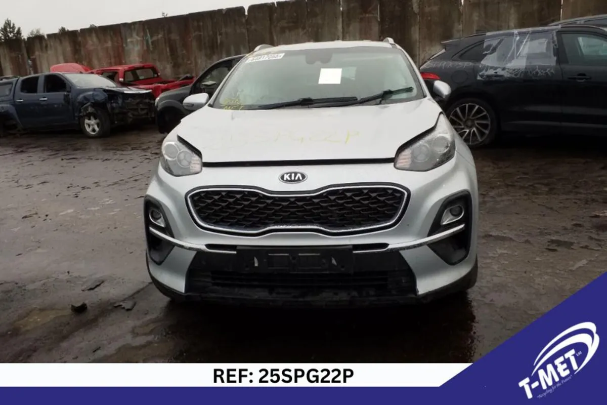 2021 KIA SPORTAGE BREAKING FOR PARTS - Image 2