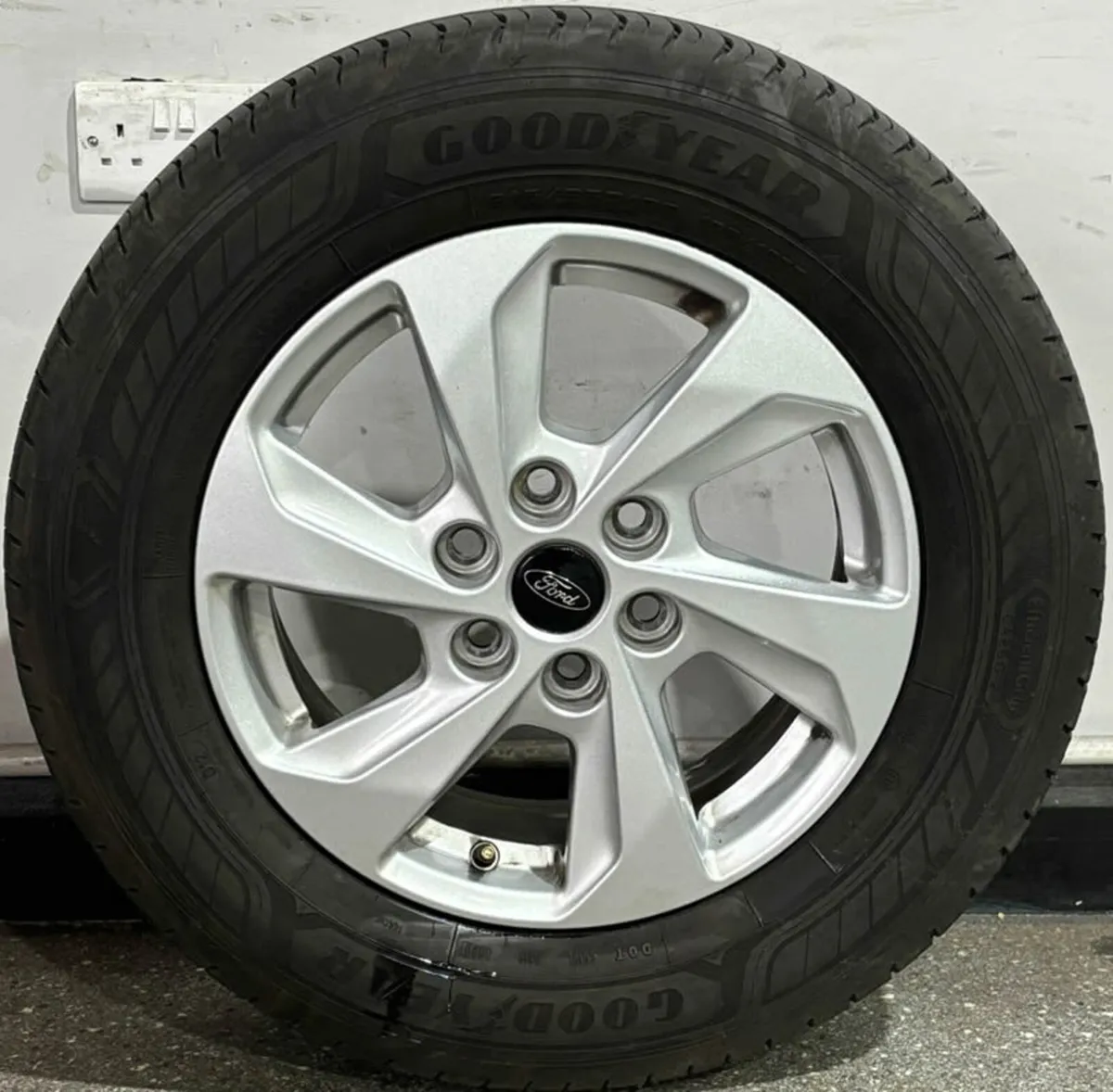16" GENUINE FORD TRANSIT CUSTOM 2024+ - Image 4