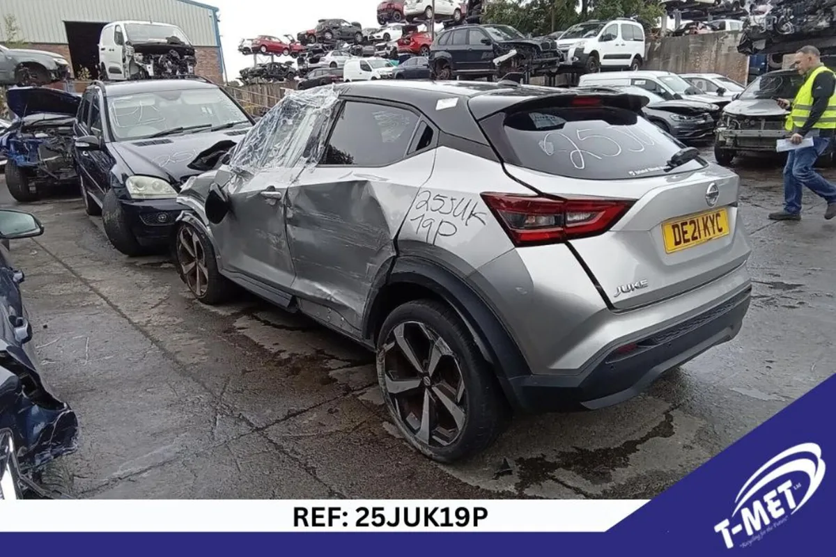 2021 NISSAN JUKE BREAKING FOR PARTS - Image 2