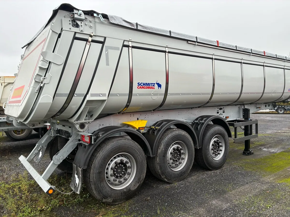 2026 Schmitz insulated tipping trailer - Image 4