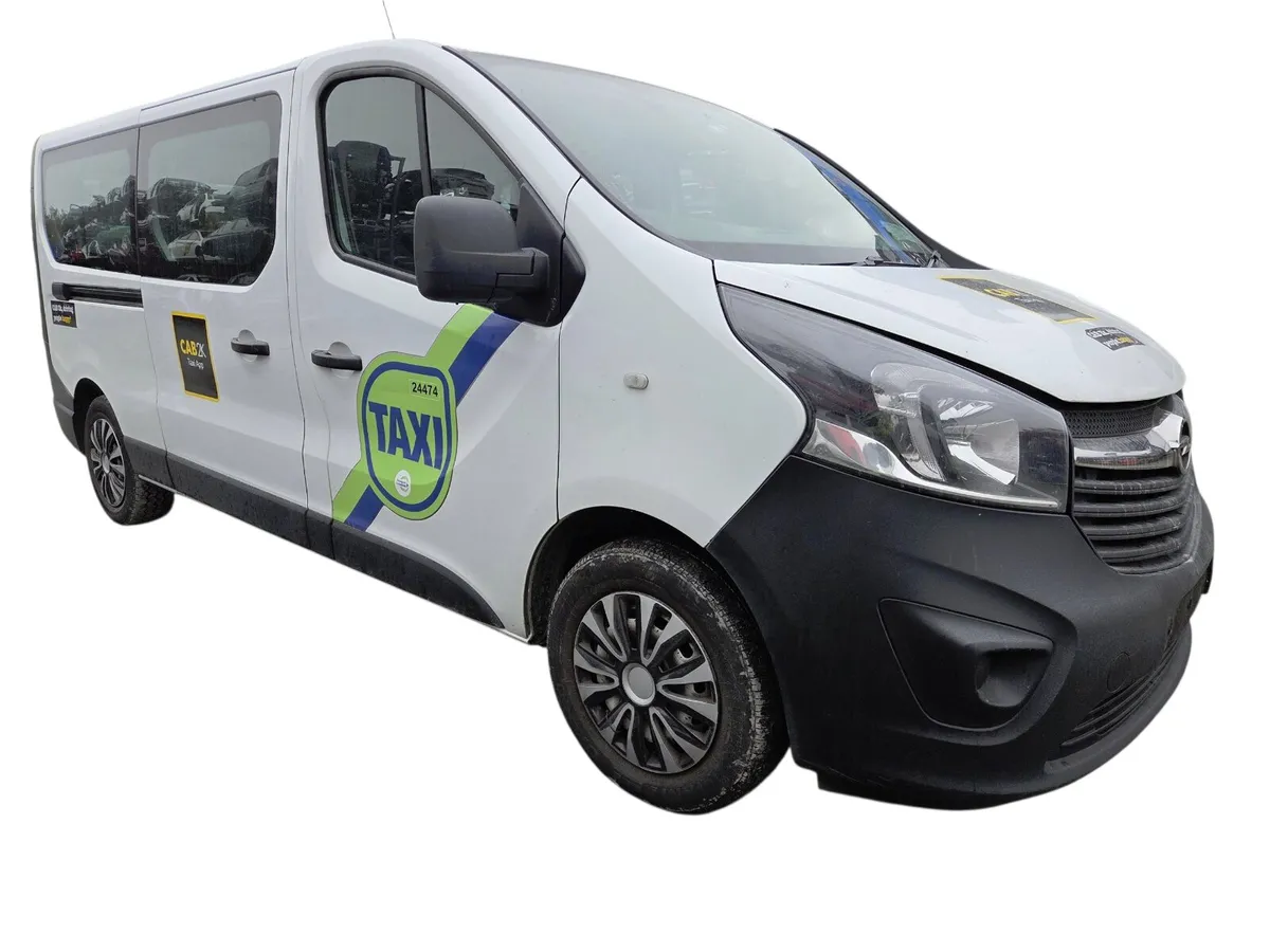 2016 OPEL VIVARO For Breaking/Dismantling - Image 1