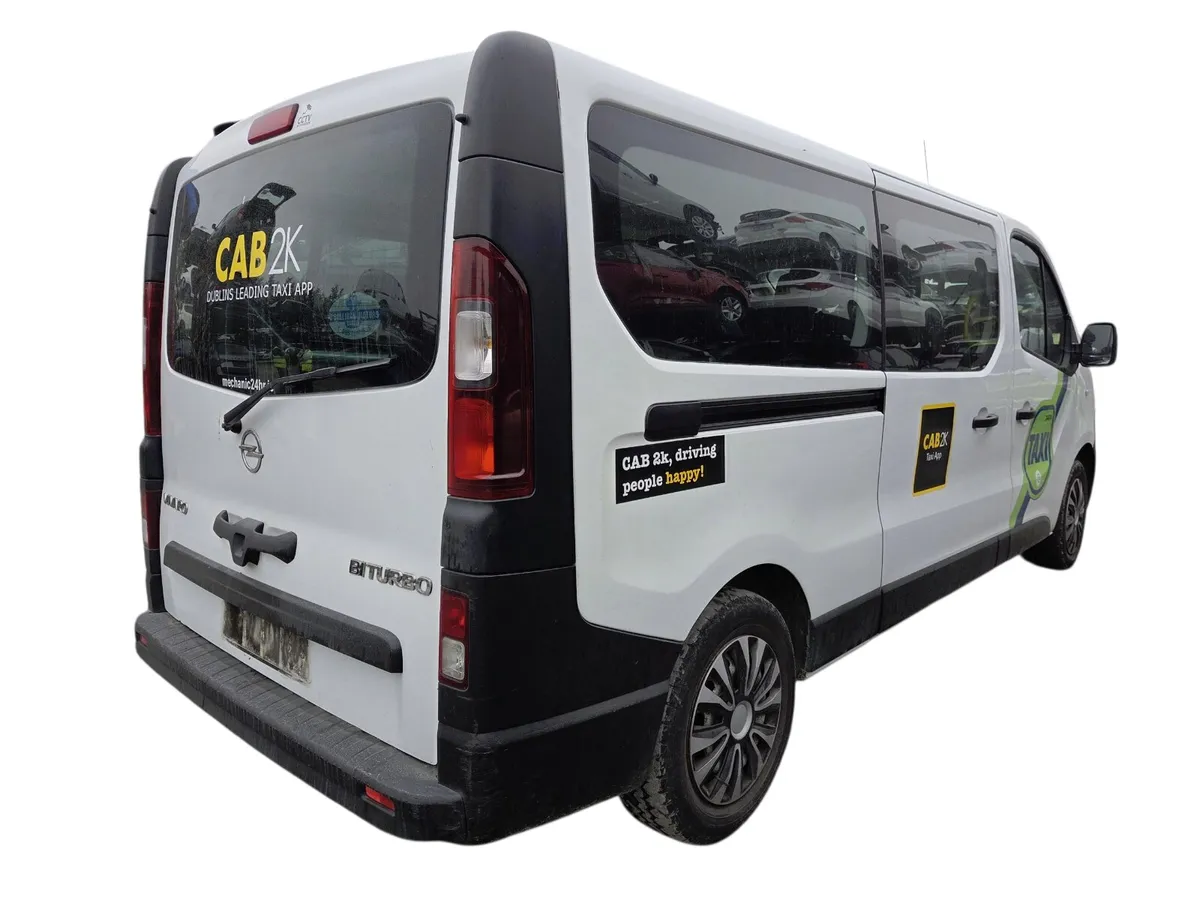 2016 OPEL VIVARO For Breaking/Dismantling - Image 3