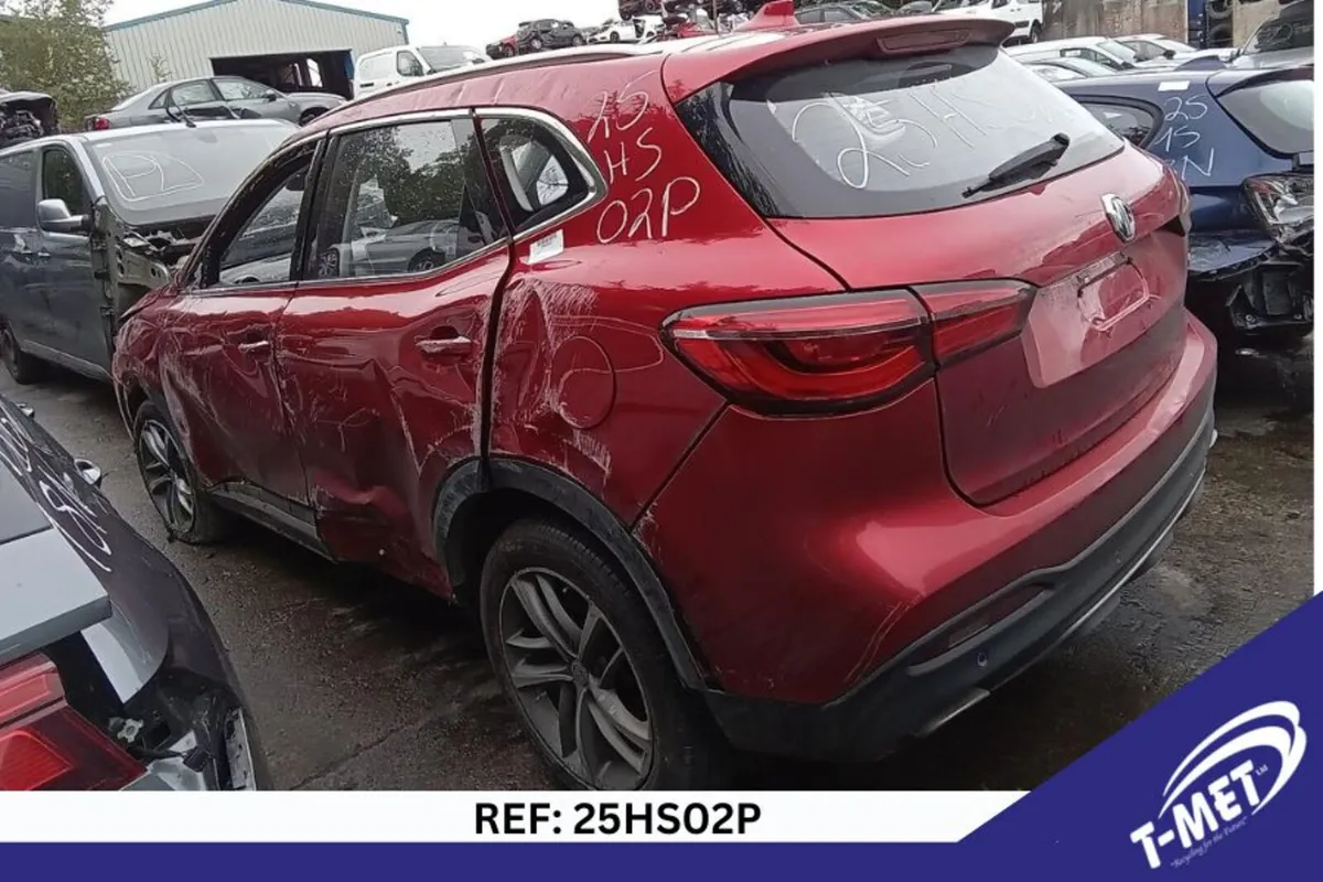 2022 MG HS BREAKING FOR PARTS - Image 4