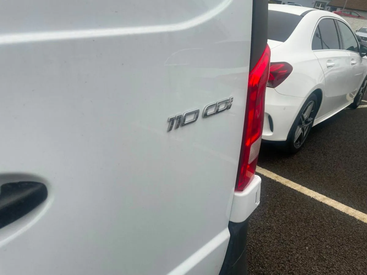 Mercedes-Benz Vito Vito 110LWB BASE - Image 3