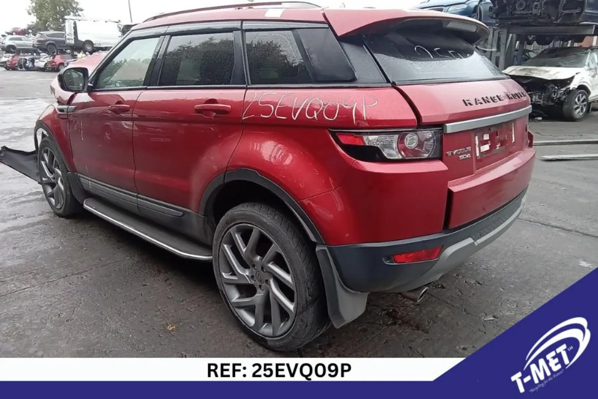 2013 RANGE ROVER EVOQUE BREAKING FOR PARTS - Image 1