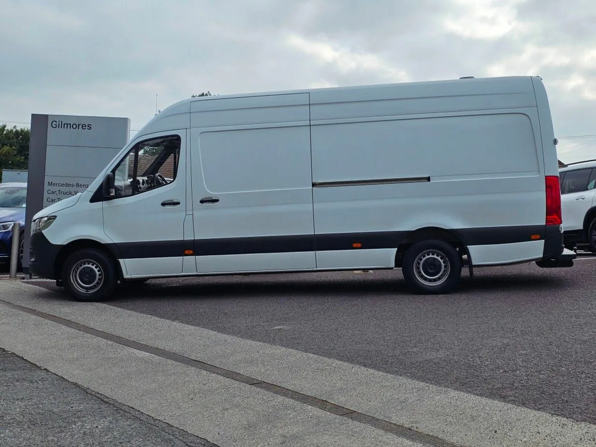 Mercedes-Benz Sprinter 316LWB High Roof Panel Van - Image 2