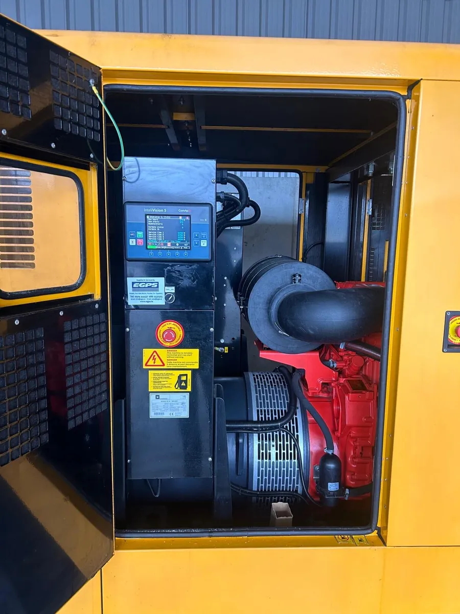 JCB G330QX (300KVA) Heavy-Duty Diesel Generator - - Image 2