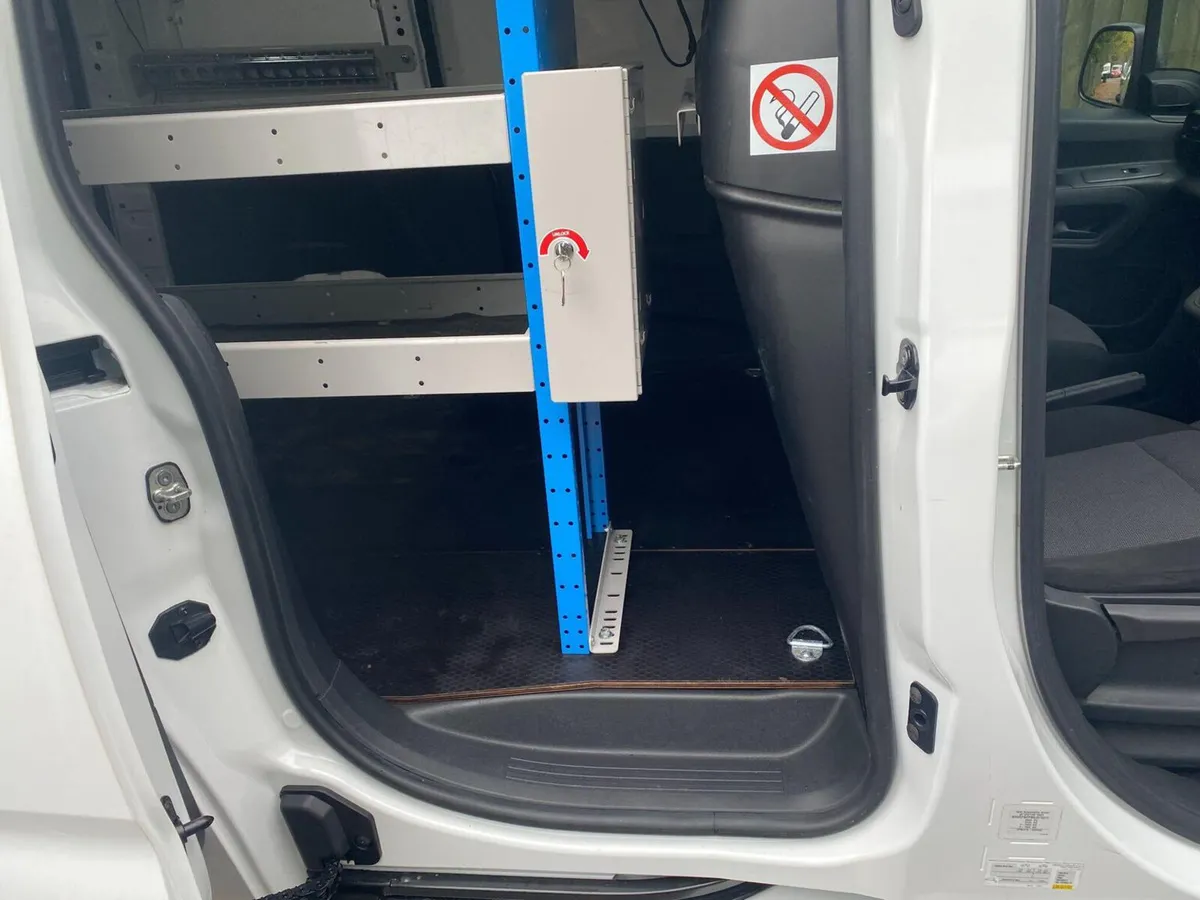 Vauxhall Combo 2019 - Image 2