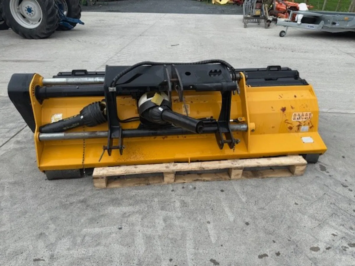 McConnel Magnum Euro 250 HD Flail Mower - Image 2