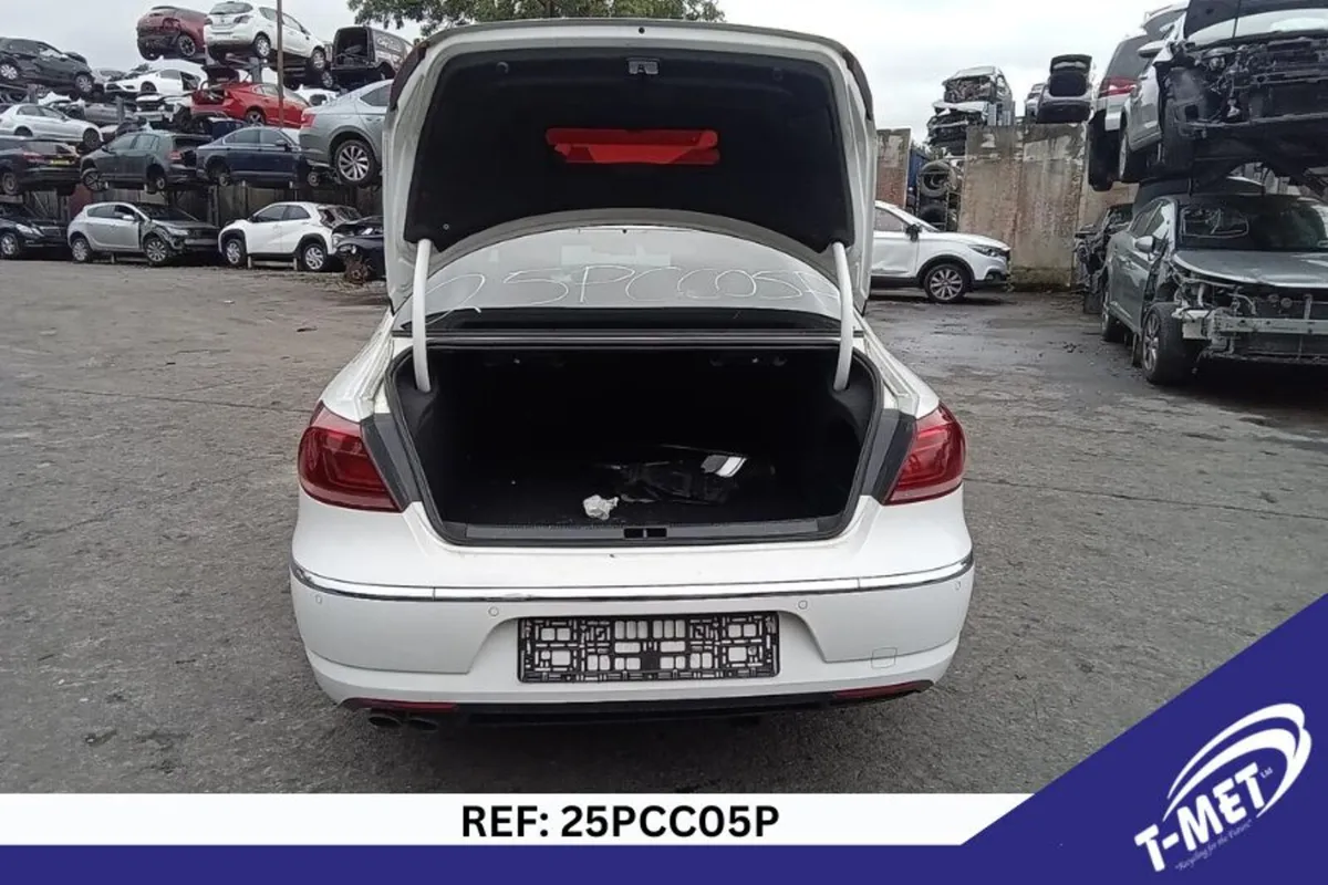 2013 VOLKSWAGEN PASSAT CC BREAKING FOR PARTS - Image 2