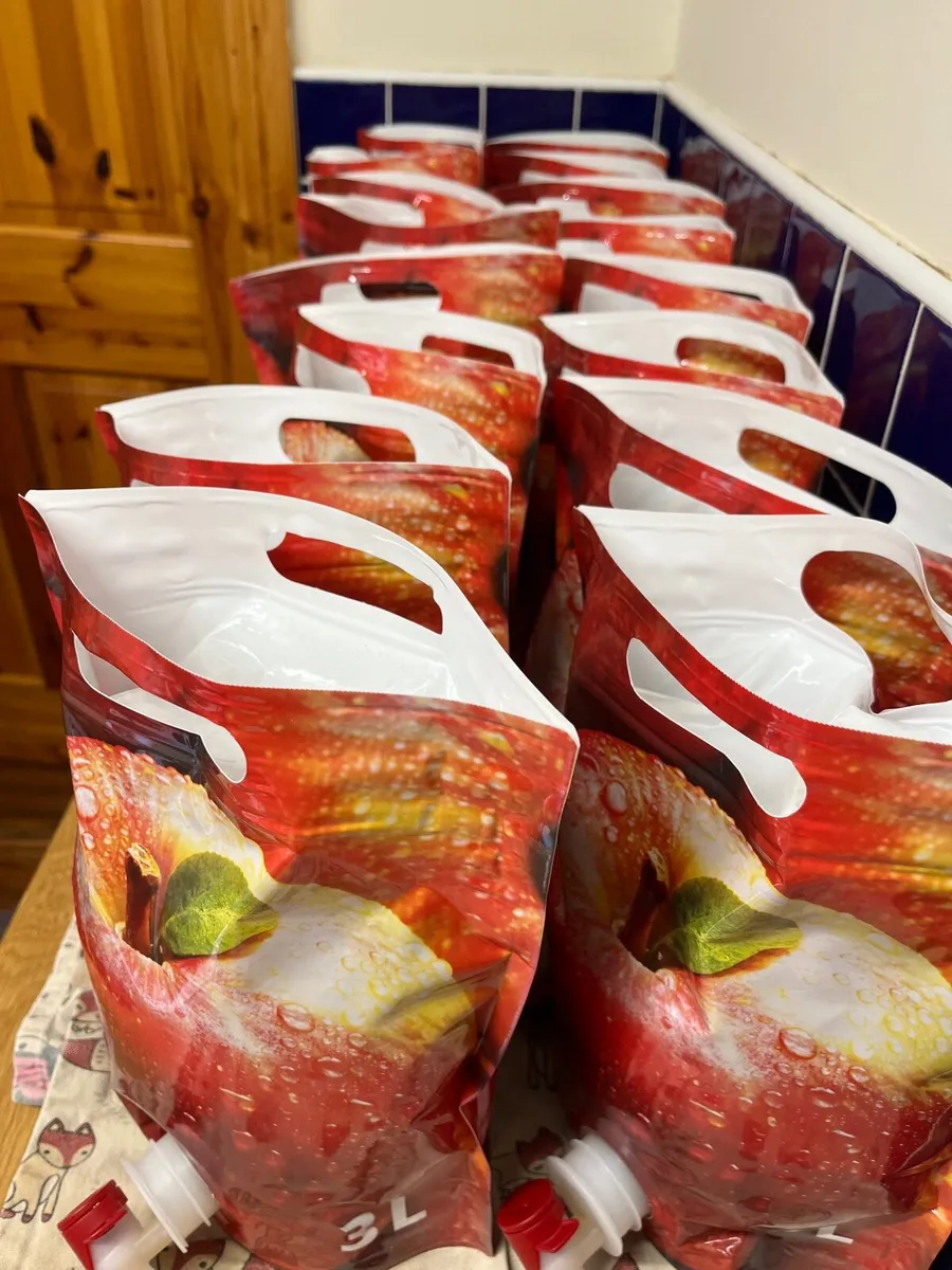 Organic Apple Juice, vinegar, apples - Image 4