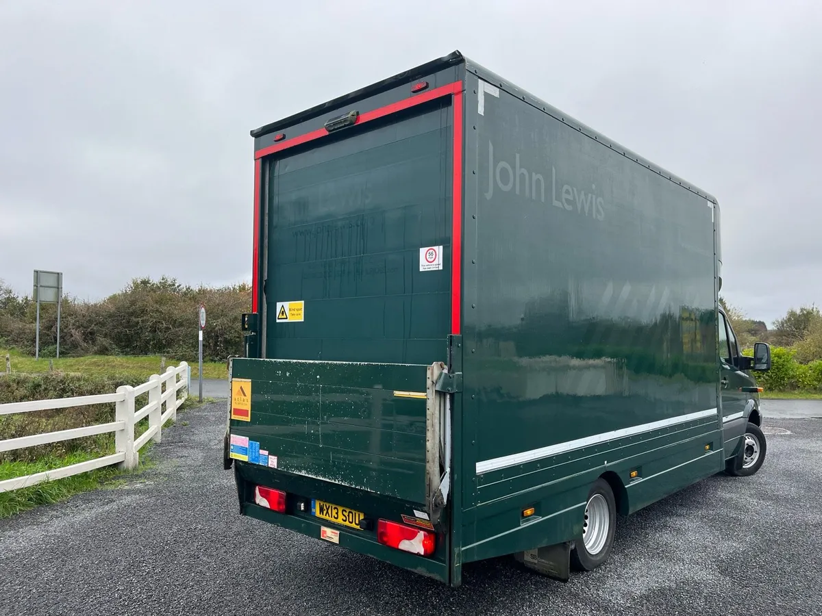 Mercedes Sprinter Box Truck - Image 4