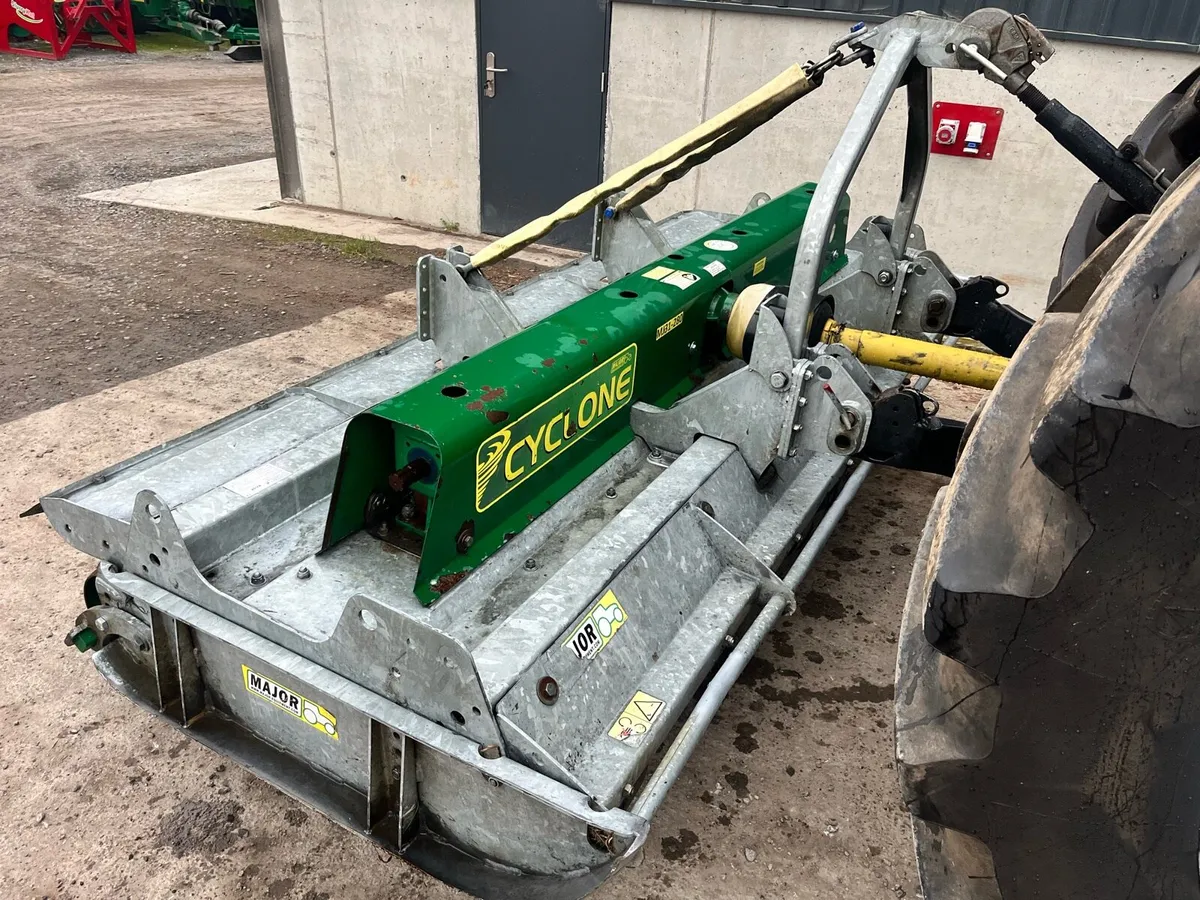 Major Cyclone 280 - Image 2